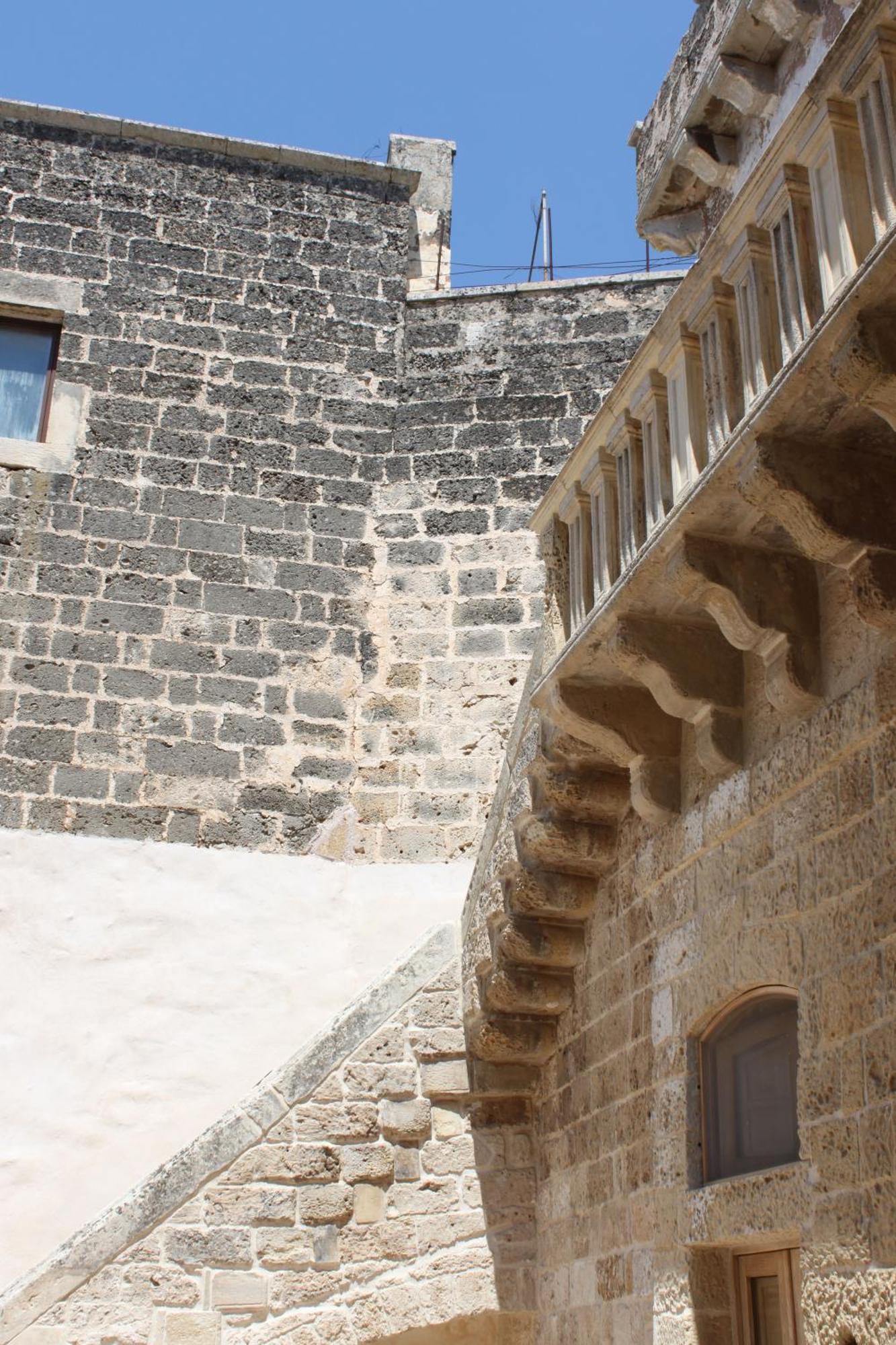 Historia- Dimore Corte Chiesa Corigliano dʼOtranto Exteriör bild